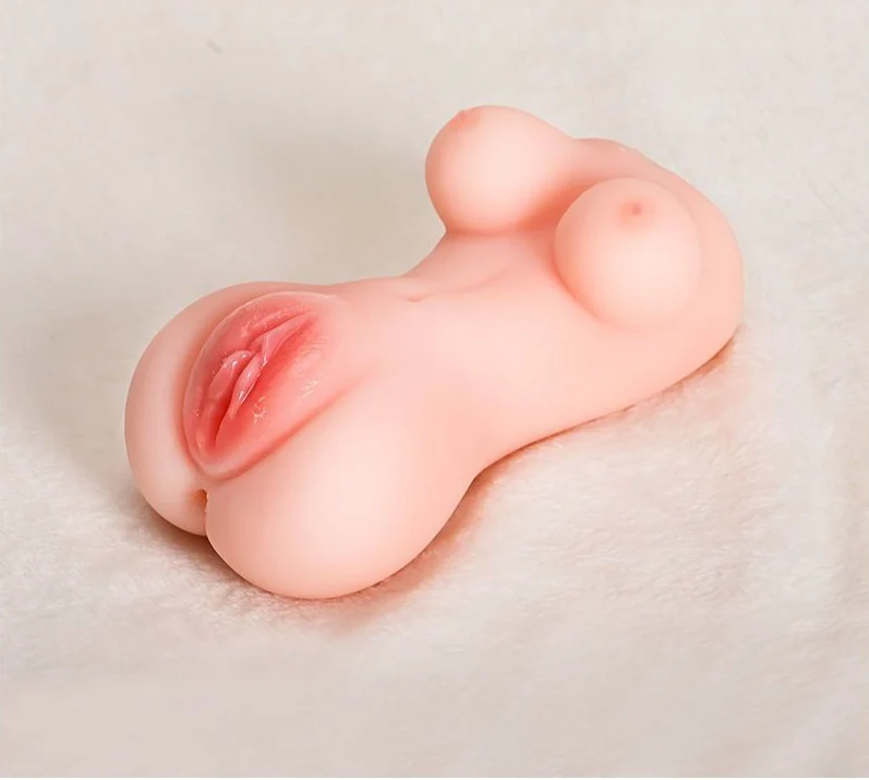 Ultra-Realistic Full-Body Pleasure Stroker – Soft-Touch Curvy Design - Image 2